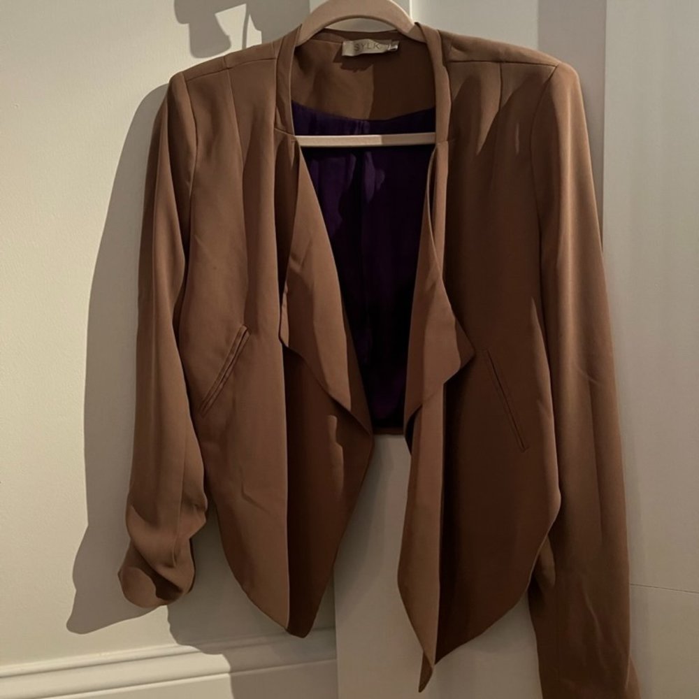 Asymmetrical blazer